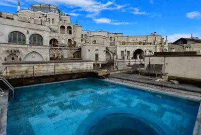 Exedra Hotel Ortahisar – taş yapı lüks otel